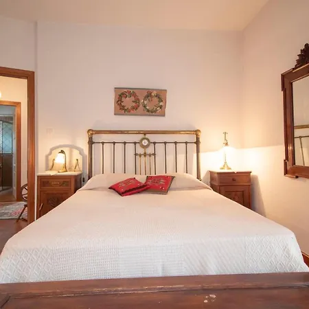 Villa Laconian Collection 